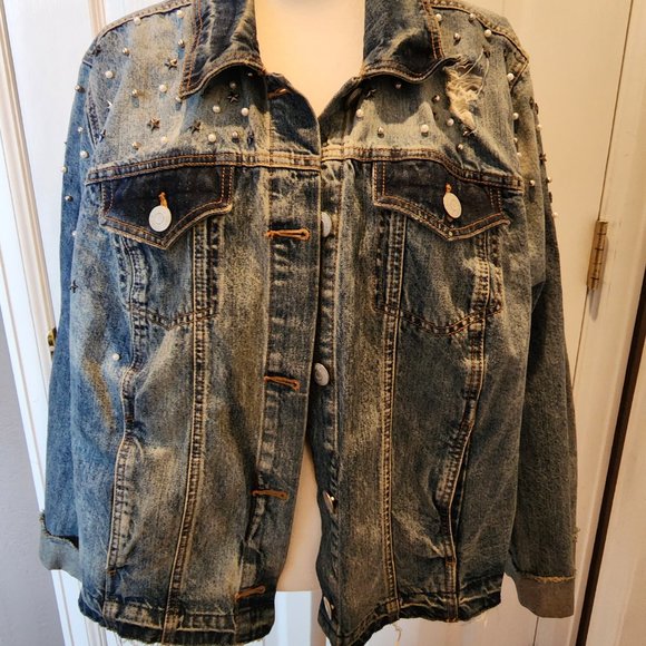 boutique Jackets & Blazers - Distressed Jean Jacket